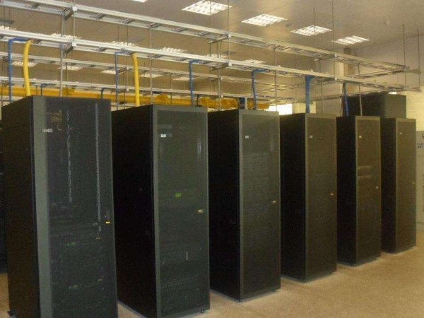 有20個點，如何做好集中性的機房環境系統檢測控制？