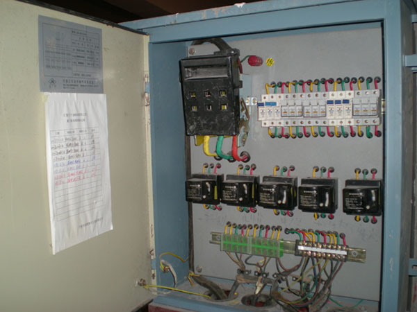 做好機房市電監控，及時發現三相電壓不平衡