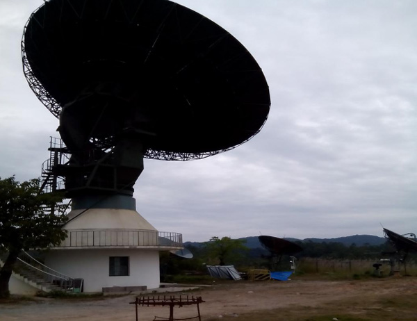 基于單片機(jī)的多節(jié)點(diǎn)環(huán)境監(jiān)測，實(shí)現(xiàn)管理的自動化