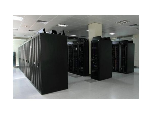 環(huán)境監(jiān)控，機房智能安全衛(wèi)士